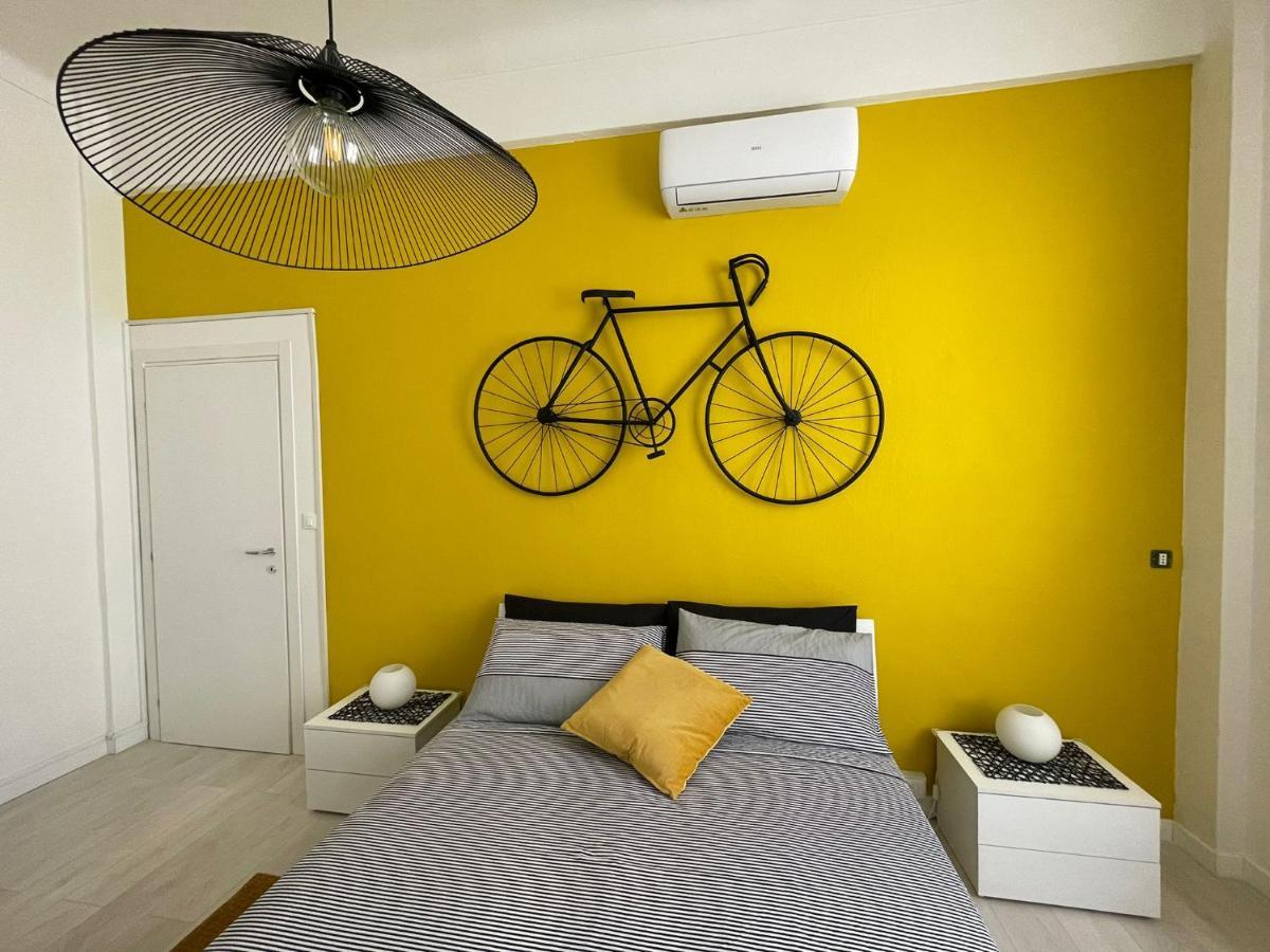 Casa Arcobaleno Apartment เวนติมิญา ภายนอก รูปภาพ